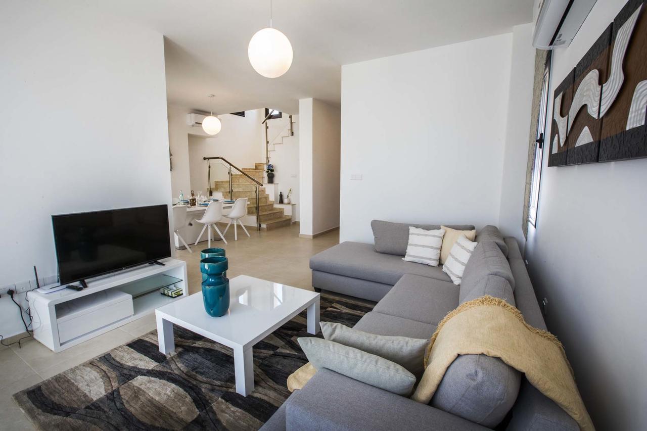 Olivia Villa 63 Paphos Extérieur photo