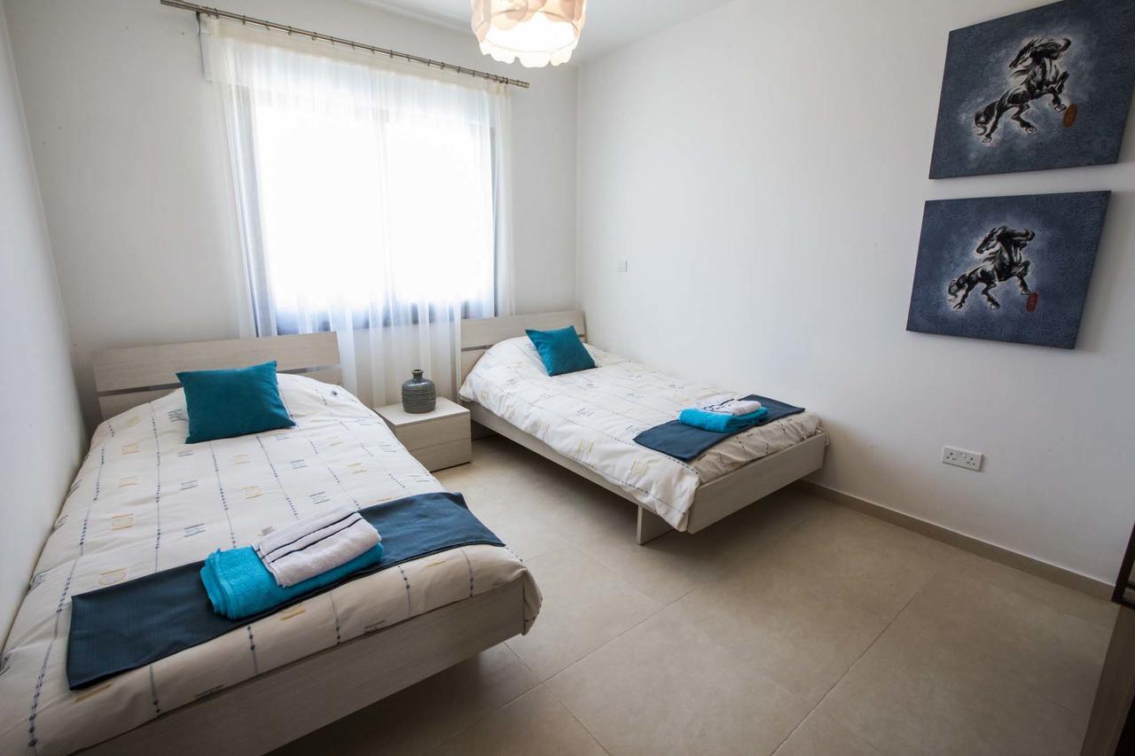 Olivia Villa 63 Paphos Extérieur photo
